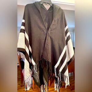 Women Hoodie Tassel Shawl Long Scarf Ponchos Cardigan Shawl Wrap one size